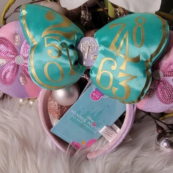 Ears Minnie Mouse The Main Attraction It's Small World Headband Disney L… - Picture 2 of 6